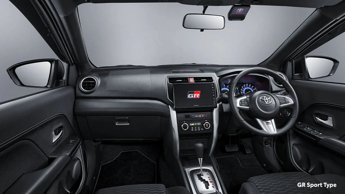 interior toyota rush