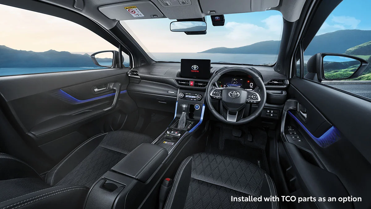 interior toyota veloz hybrid